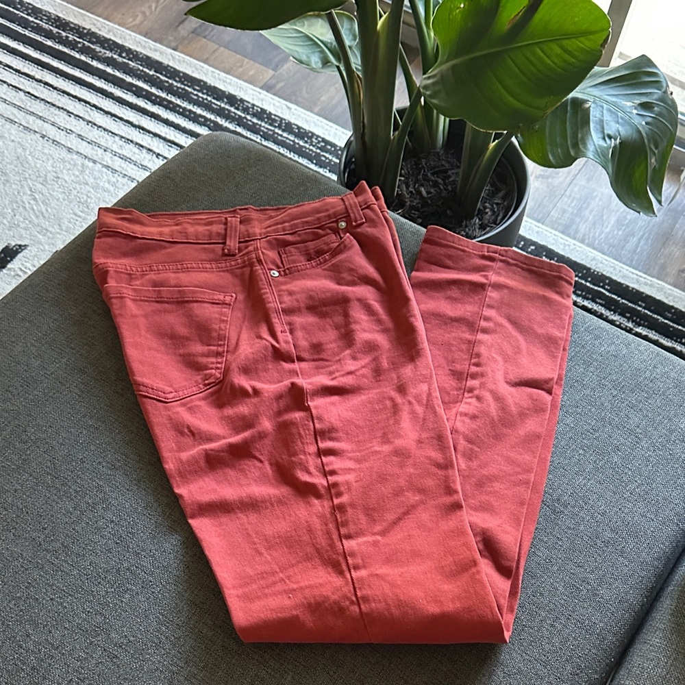 Gloria Vanderbilt Vibrant Red Pants